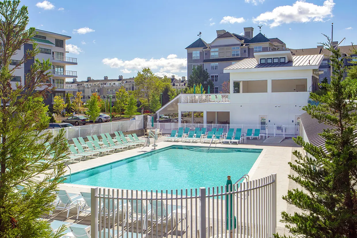 The Pool & Cabana at Admirals Cove